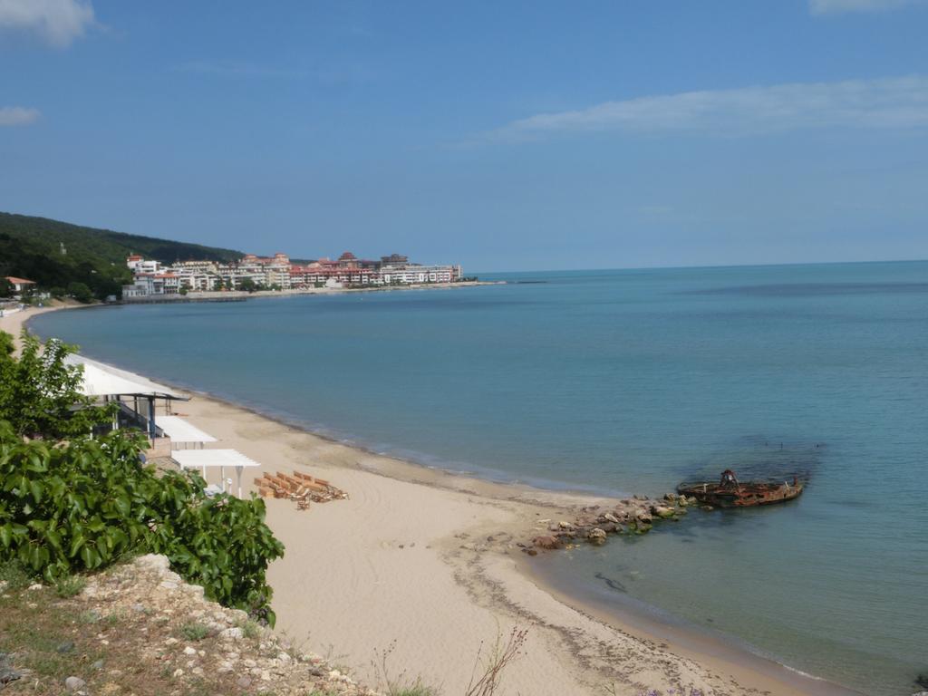 Panoramic Sea View Apartment Crown, Pools And Beach, Свети-Влас Экстерьер фото